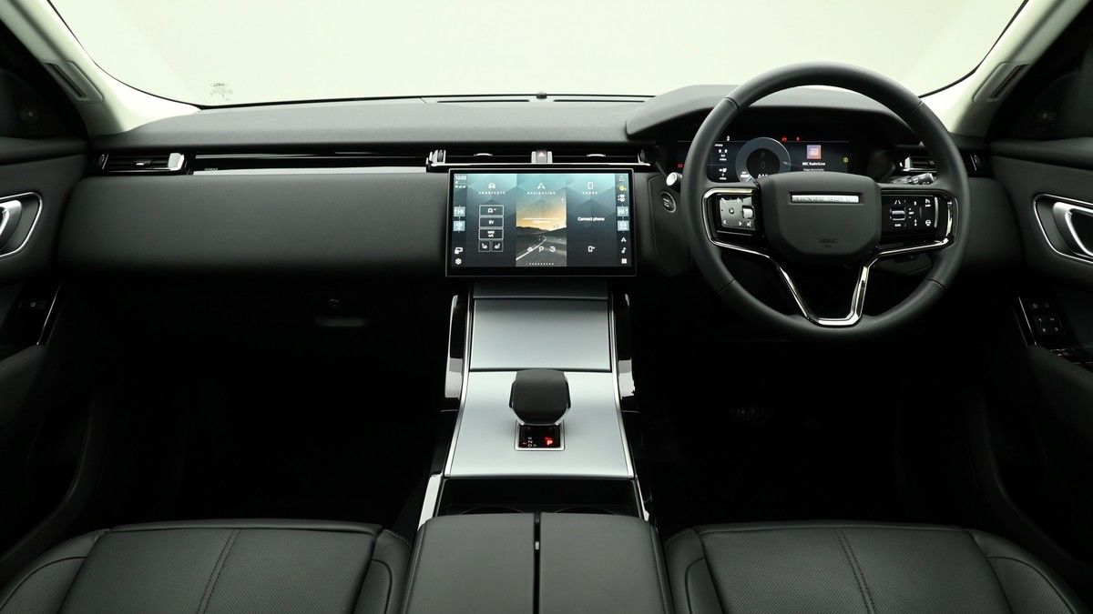 Land Rover Range Rover Velar Image 14