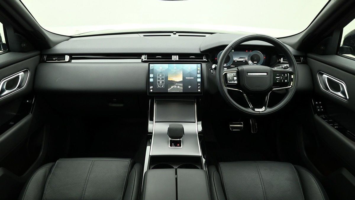 Land Rover Range Rover Velar Image 14