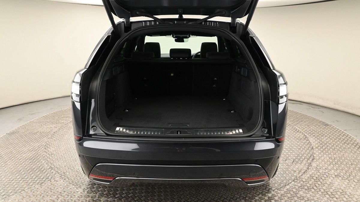 Land Rover Range Rover Velar Image 10