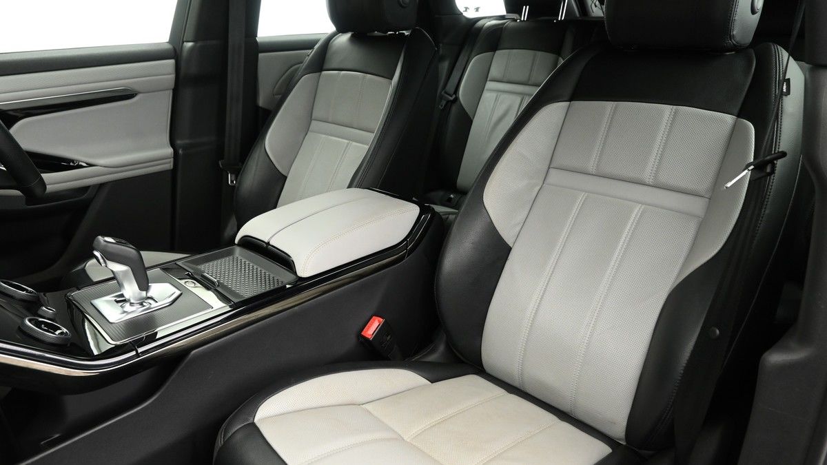 Land Rover Range Rover Evoque Image 4