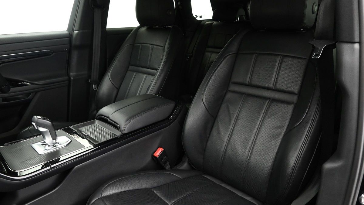 Land Rover Range Rover Evoque Image 4