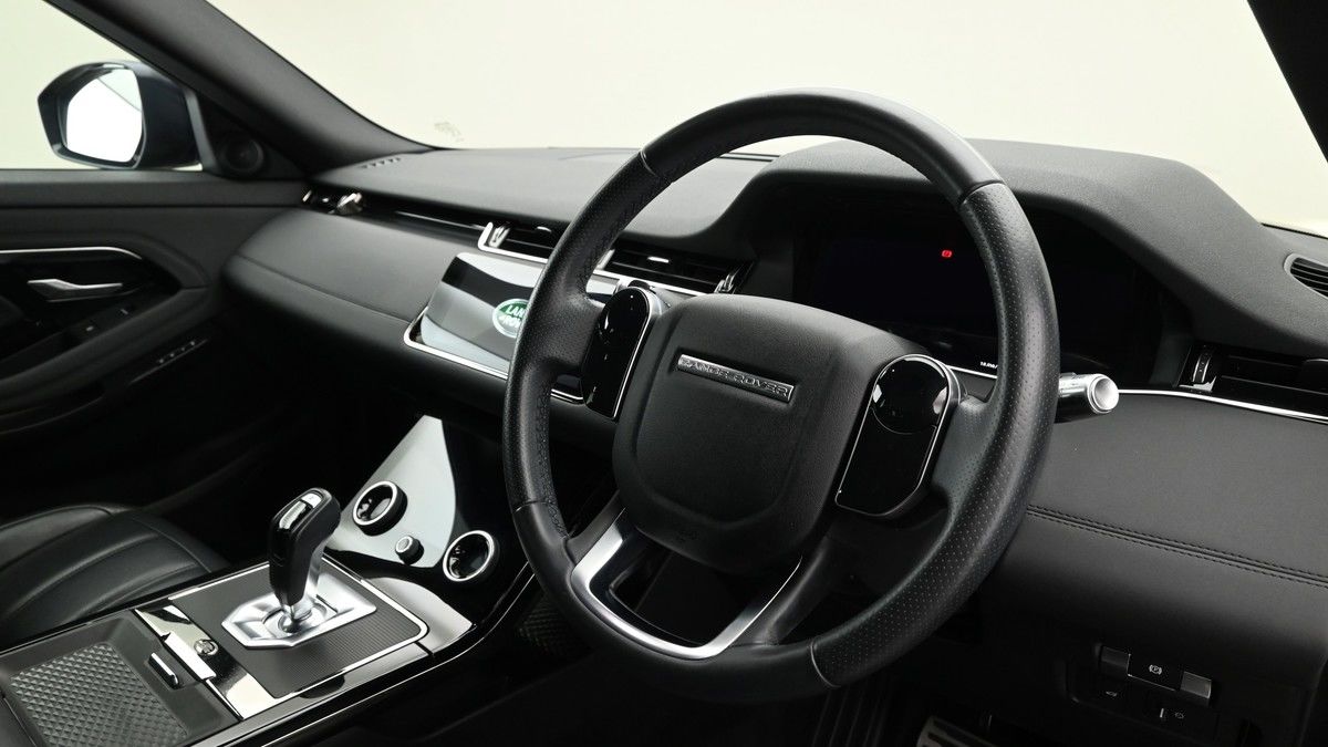 Land Rover Range Rover Evoque Image 3