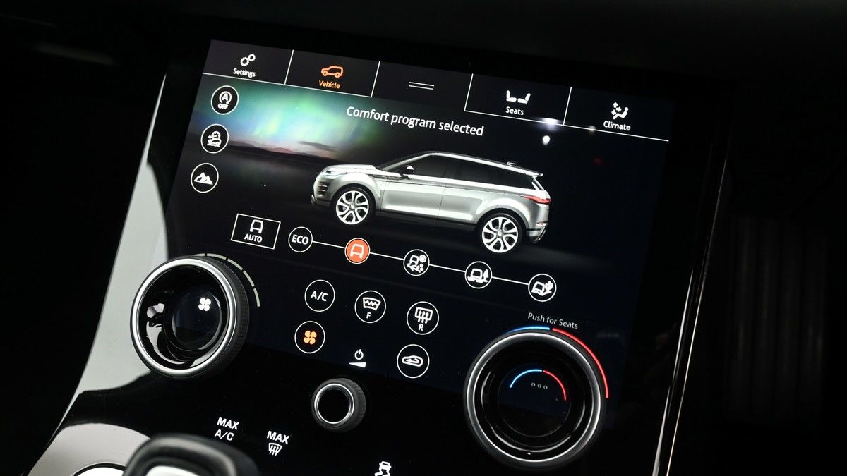 Land Rover Range Rover Evoque Image 13