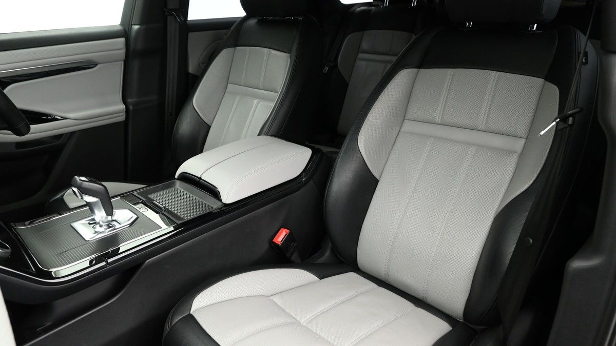 Land Rover Range Rover Evoque Image 4