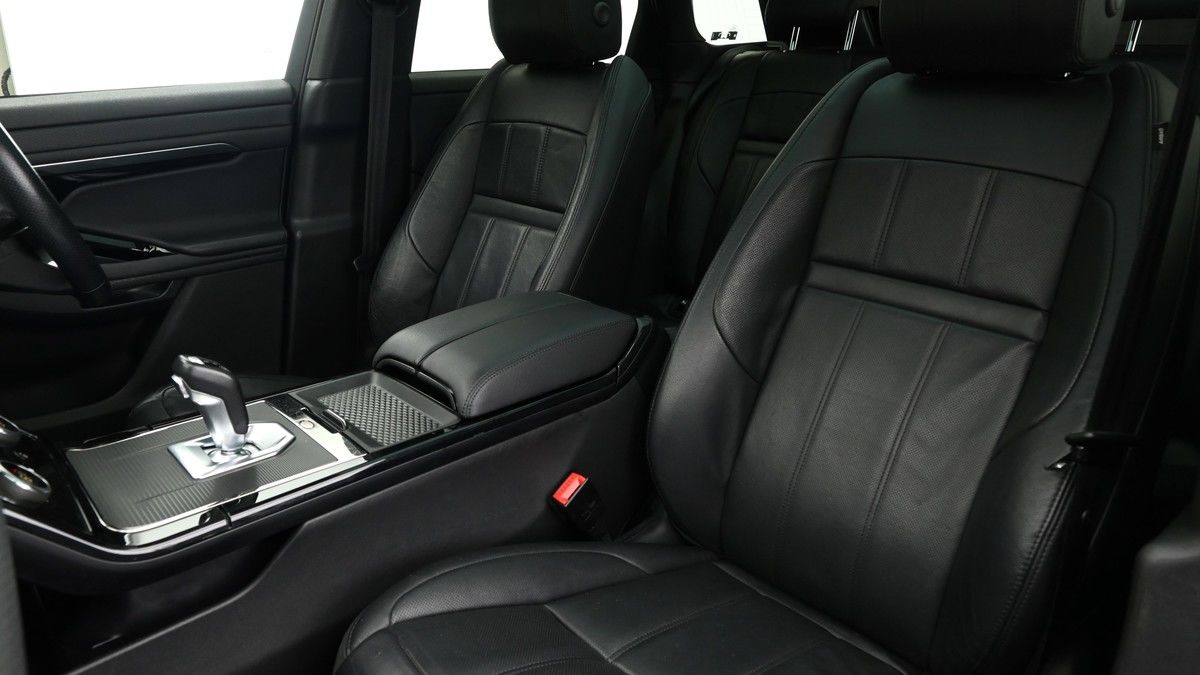 Land Rover Range Rover Evoque Image 11