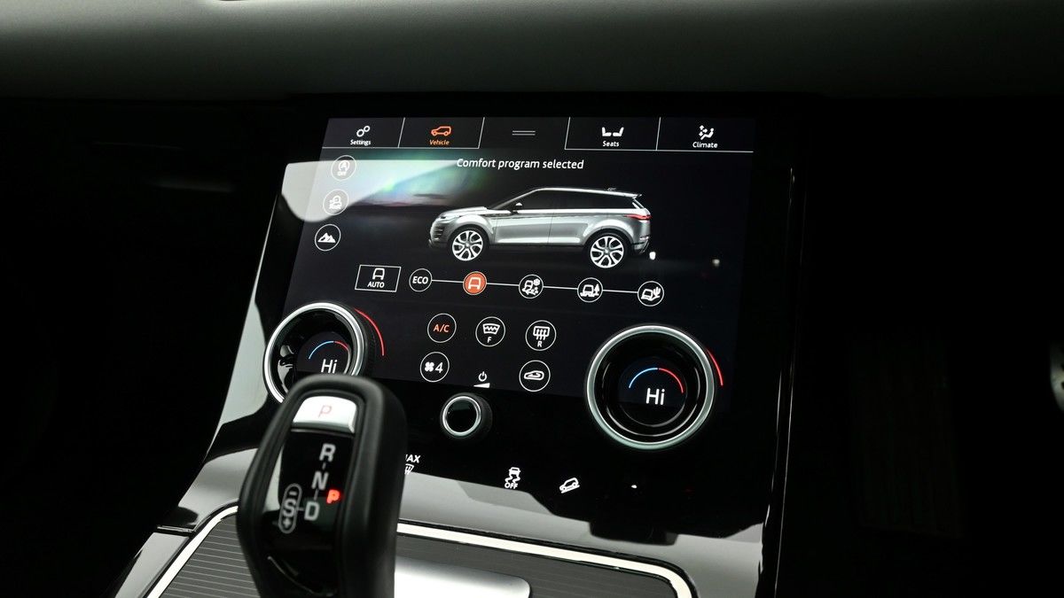 Land Rover Range Rover Evoque Image 12