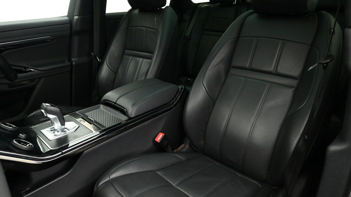 Land Rover Range Rover Evoque Image 4