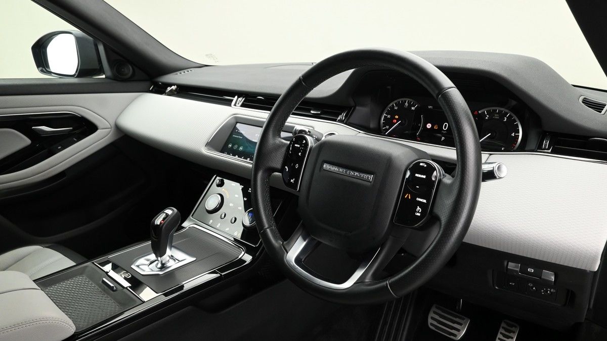 Land Rover Range Rover Evoque Image 3