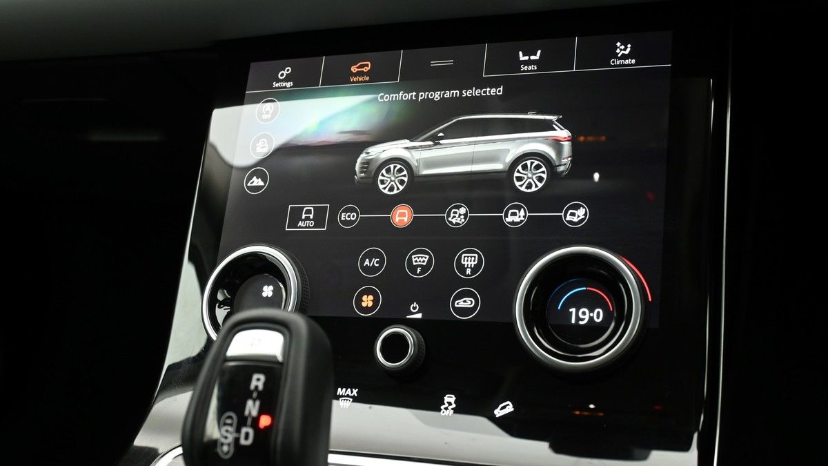 Land Rover Range Rover Evoque Image 12