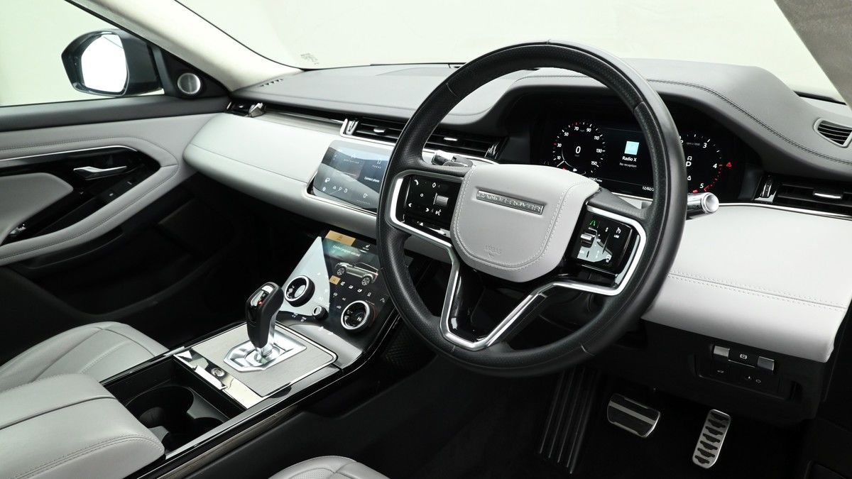 Land Rover Range Rover Evoque Image 3