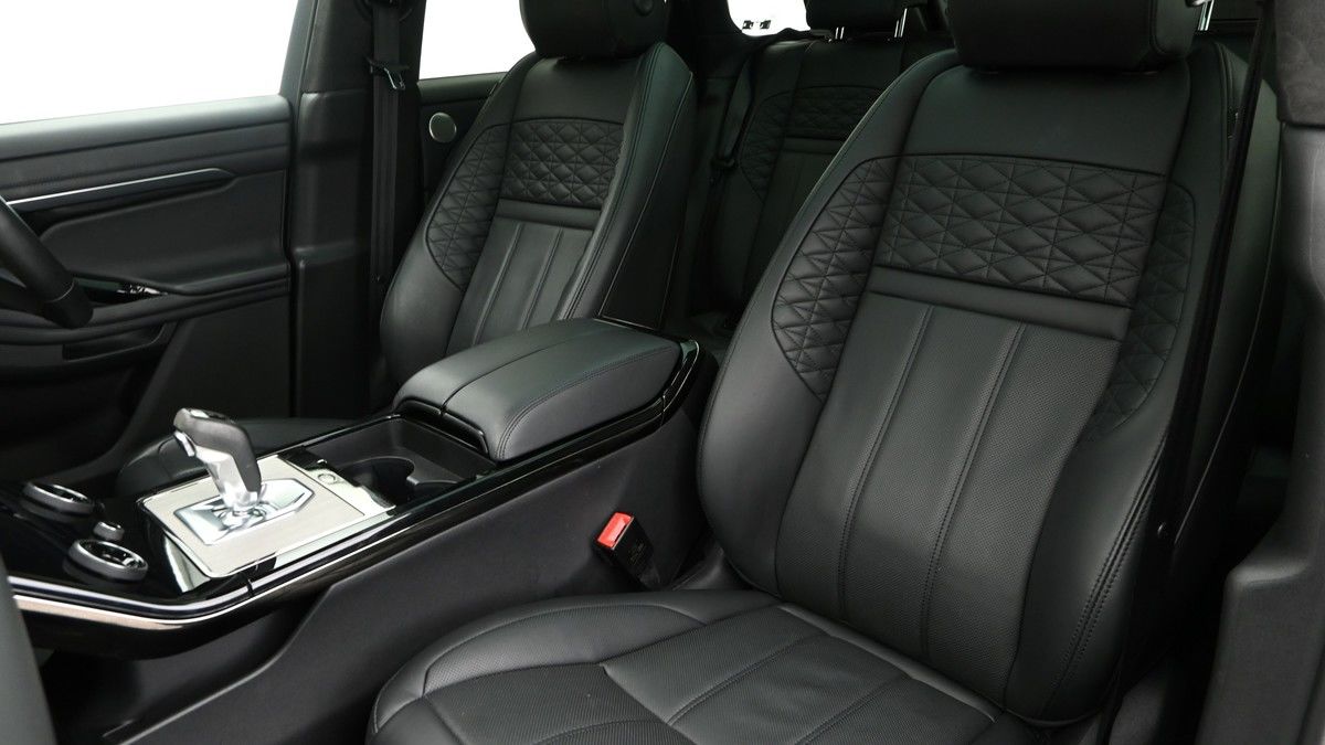 Land Rover Range Rover Evoque Image 4