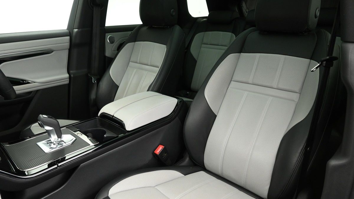 Land Rover Range Rover Evoque Image 4