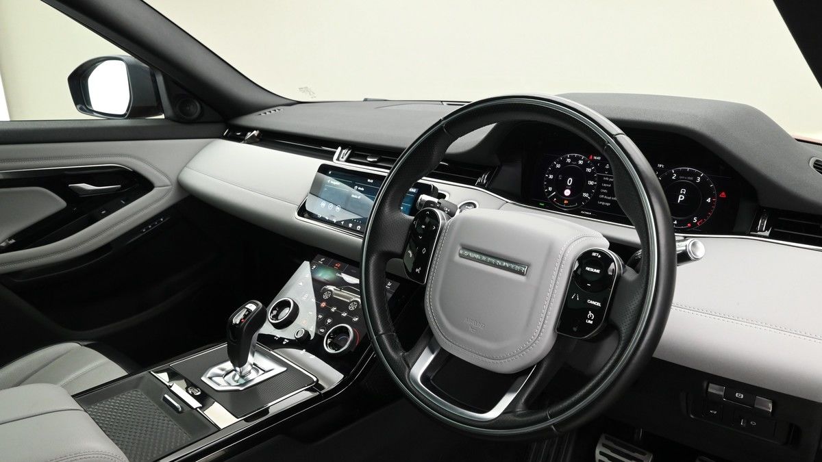 Land Rover Range Rover Evoque Image 3