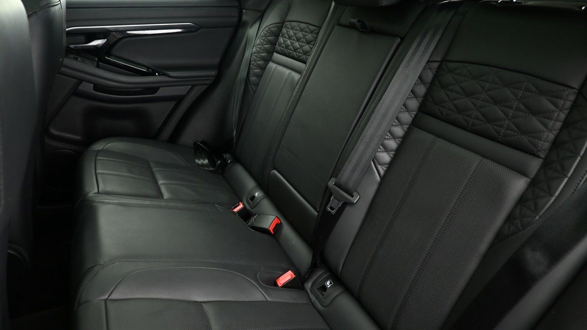 Land Rover Range Rover Evoque Image 5