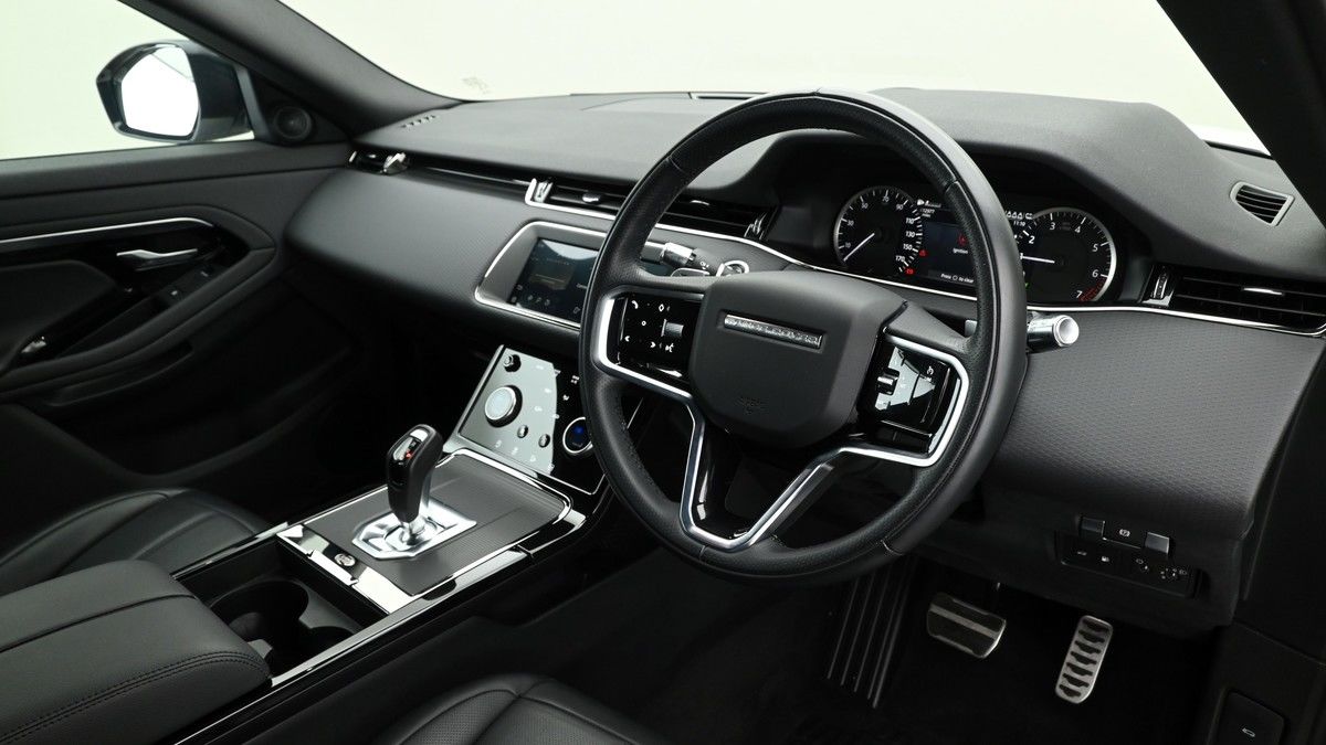 Land Rover Range Rover Evoque Image 2