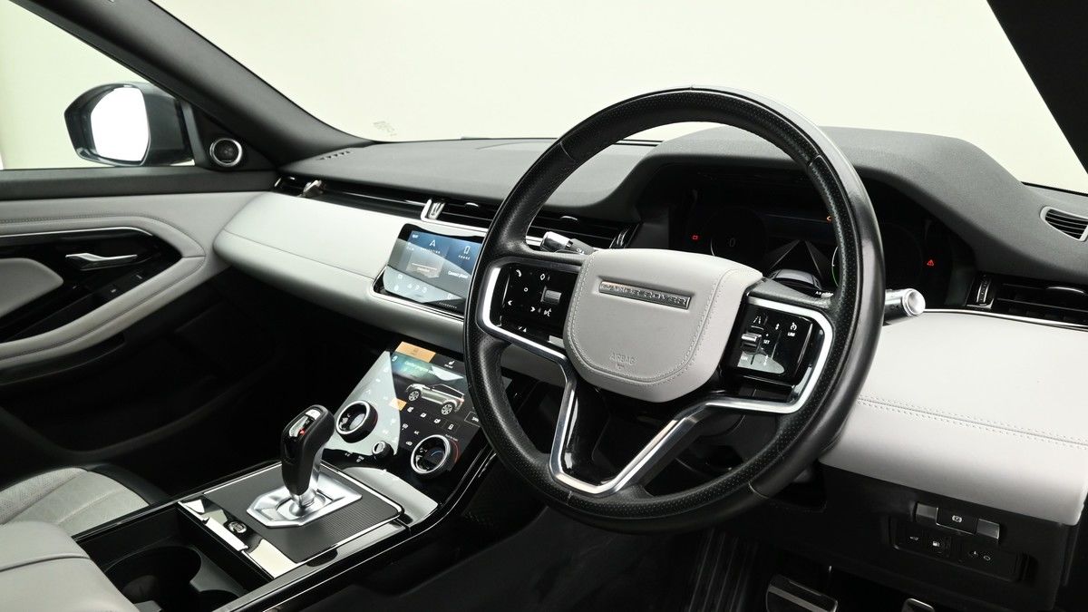 Land Rover Range Rover Evoque Image 3