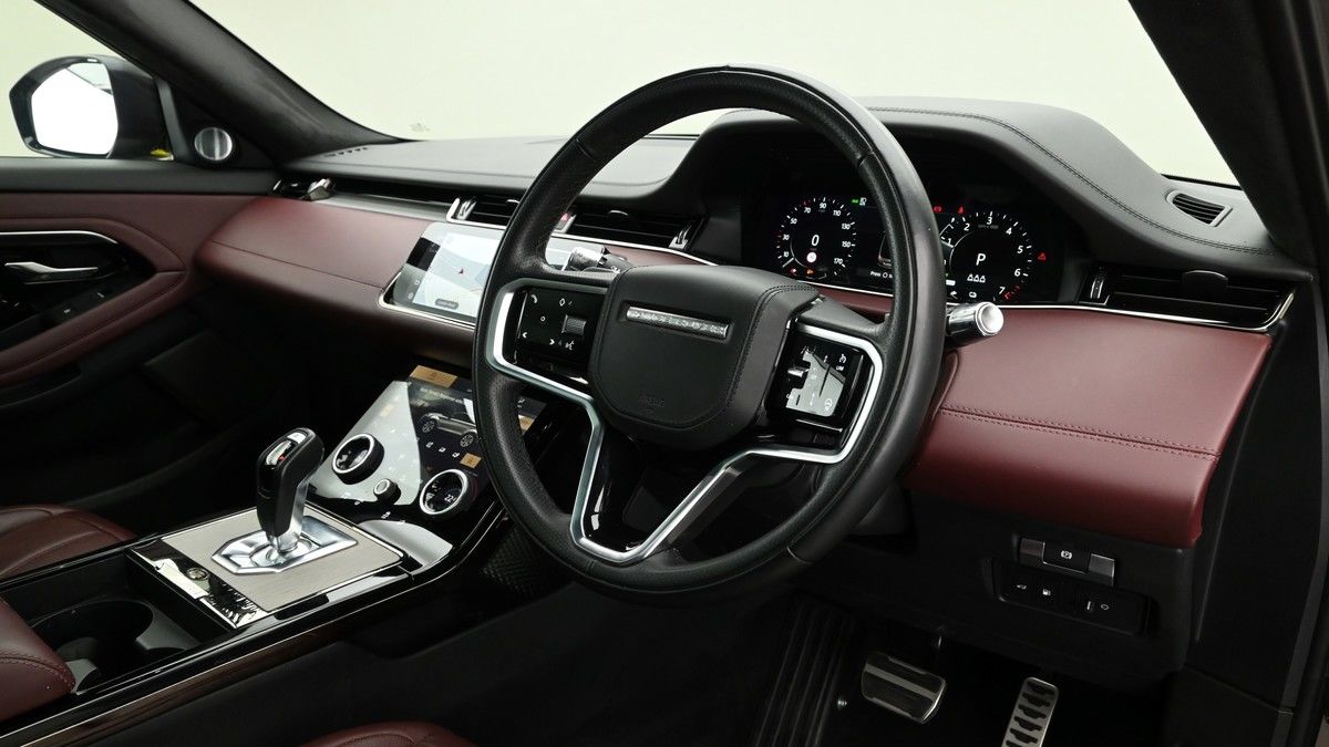 Land Rover Range Rover Evoque Image 3