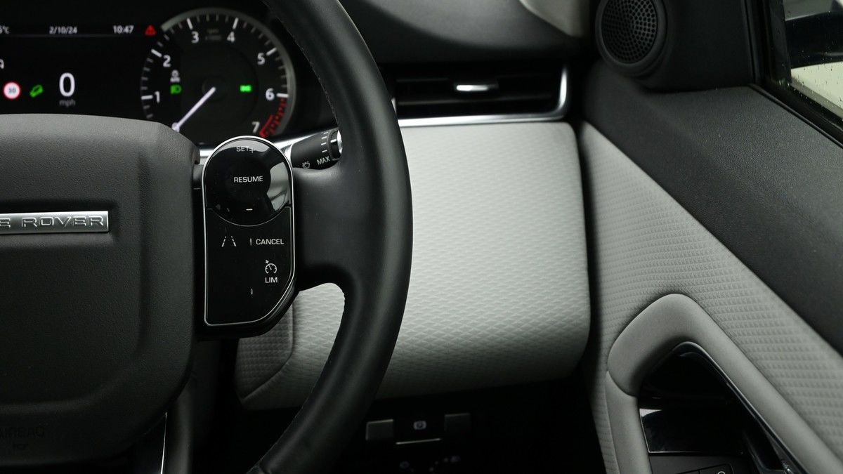 Land Rover Range Rover Evoque Image 16