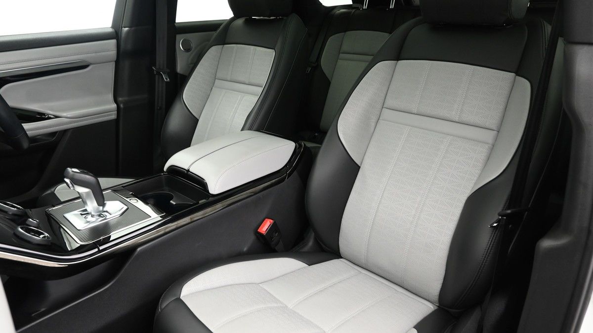 Land Rover Range Rover Evoque Image 4