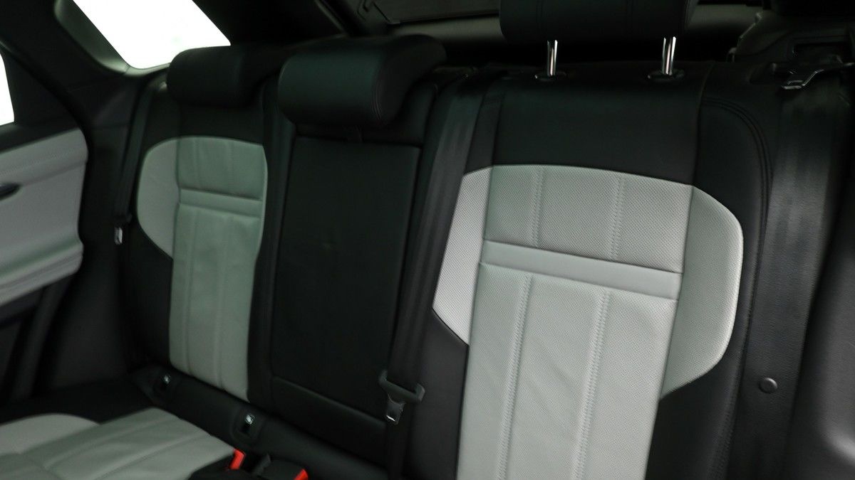 Land Rover Range Rover Evoque Image 5