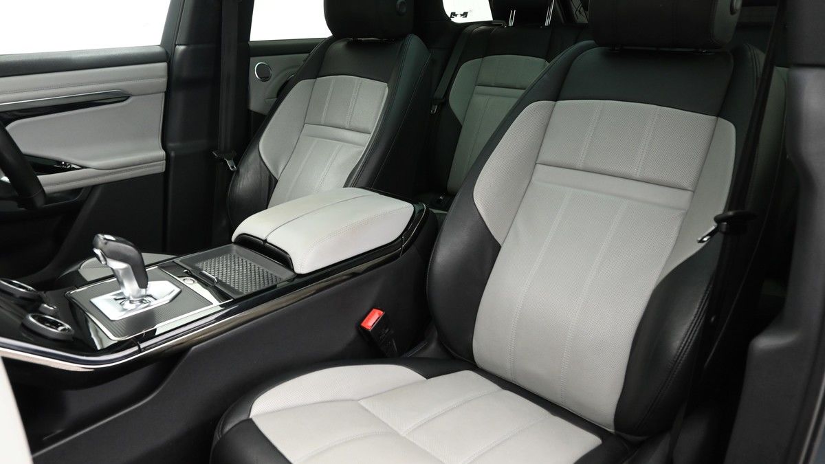 Land Rover Range Rover Evoque Image 4