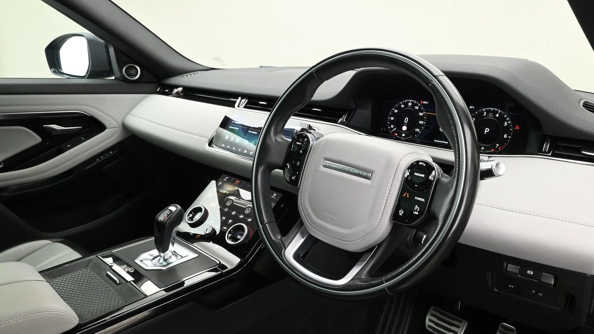 Land Rover Range Rover Evoque Image 3