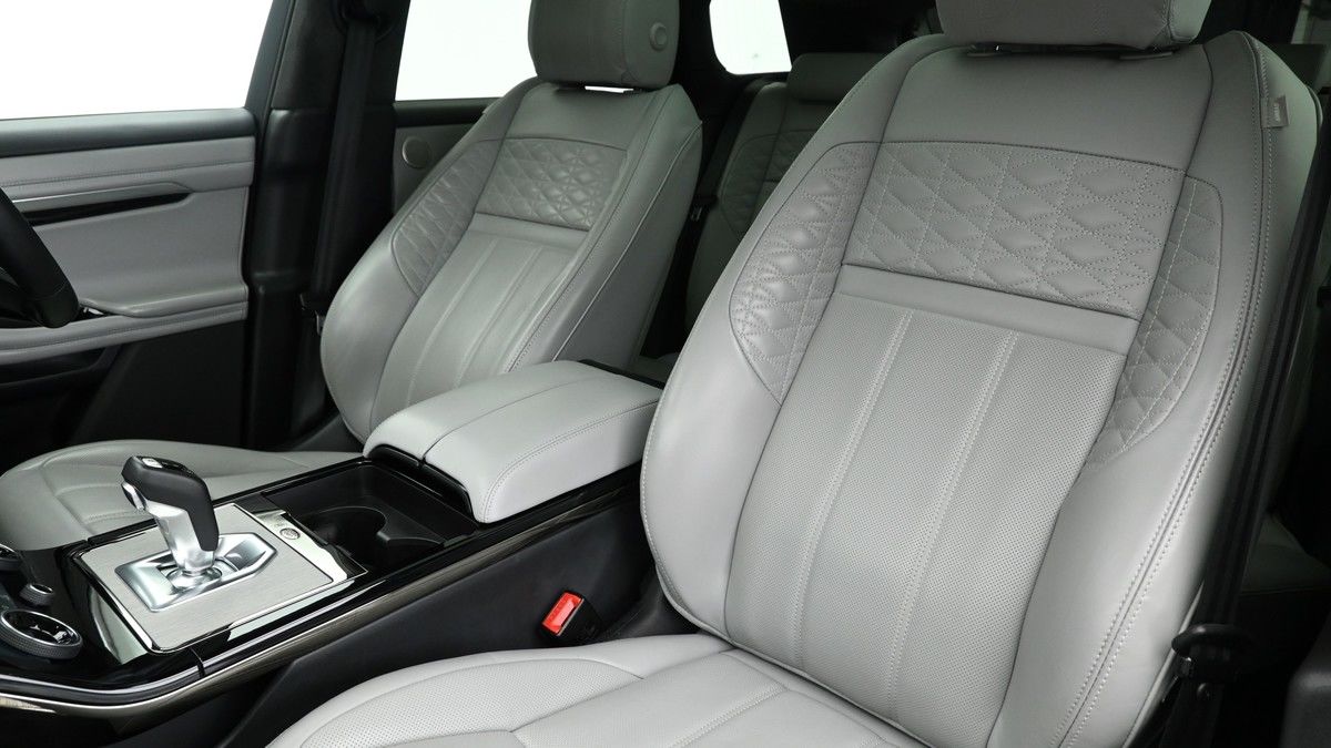 Land Rover Range Rover Evoque Image 4