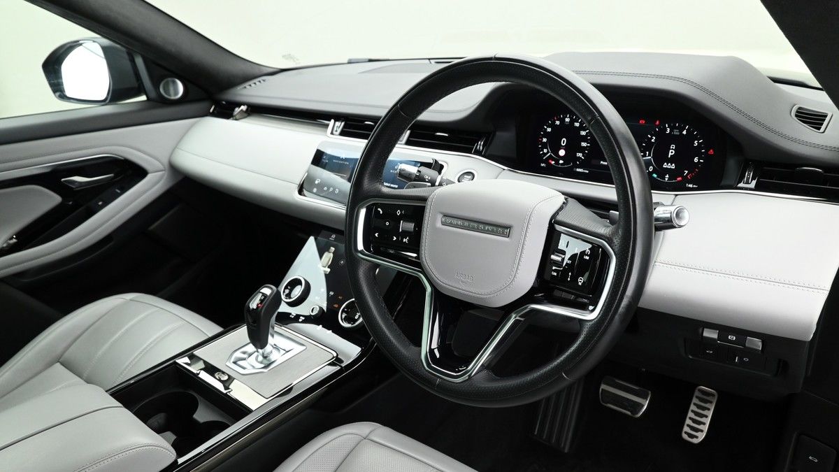 Land Rover Range Rover Evoque Image 3