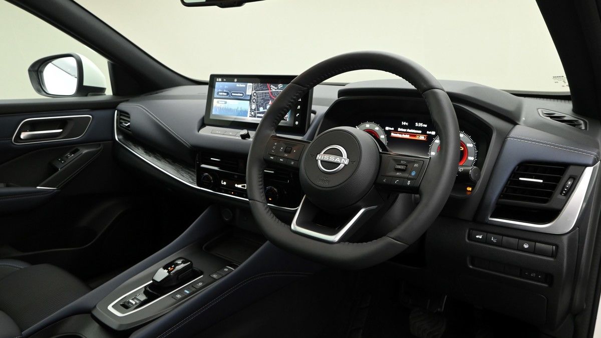 More views of Nissan Qashqai