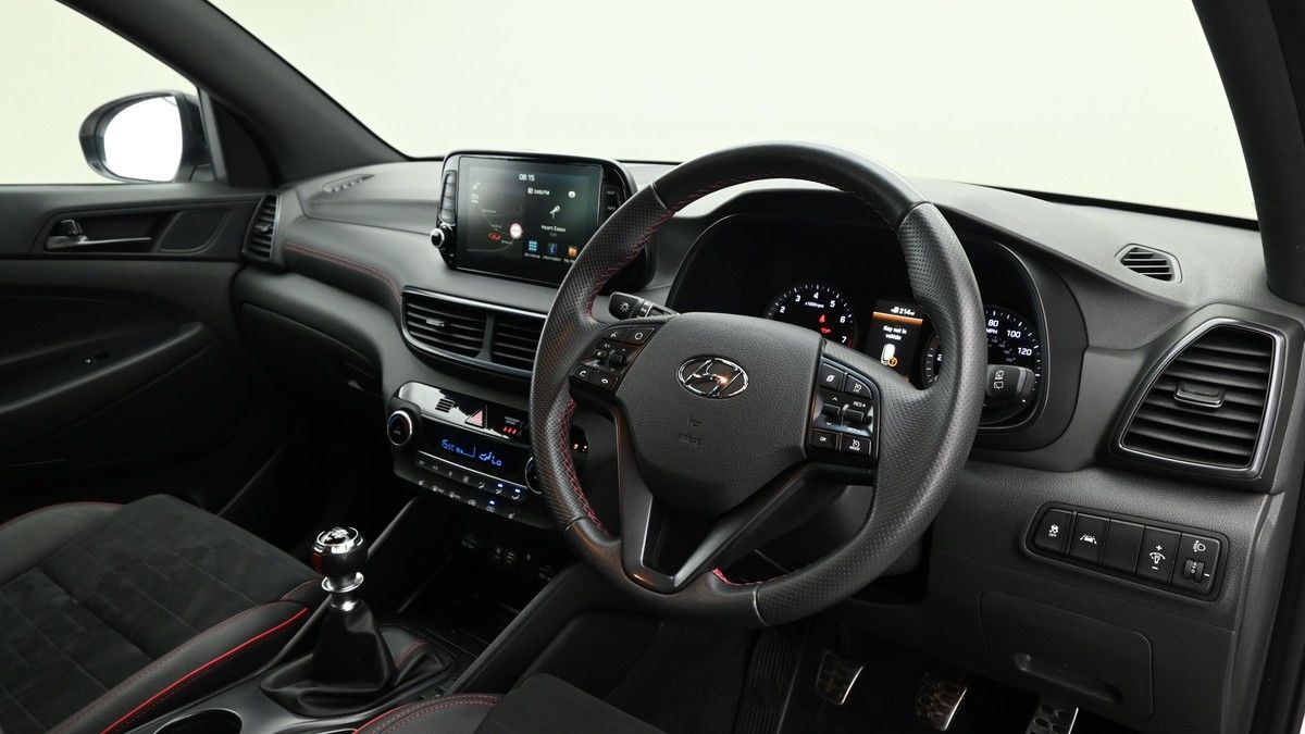 More views of Hyundai TUCSON