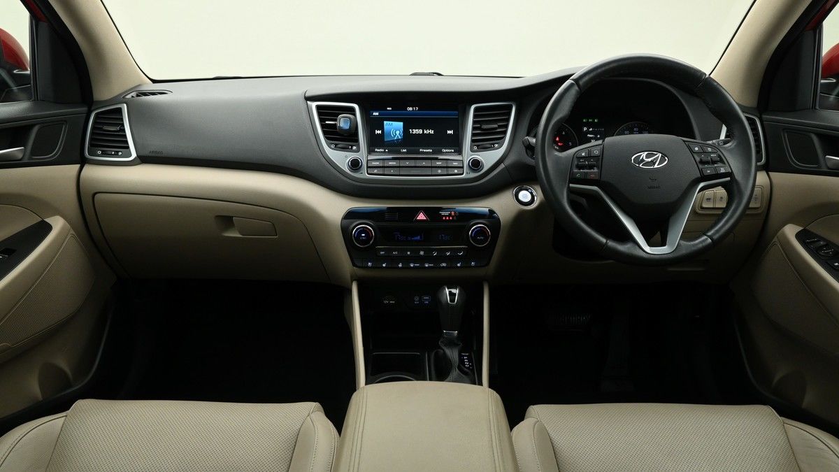 More views of Hyundai TUCSON