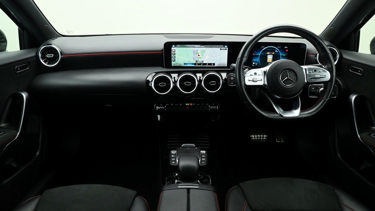 Mercedes-Benz A Class Image 14