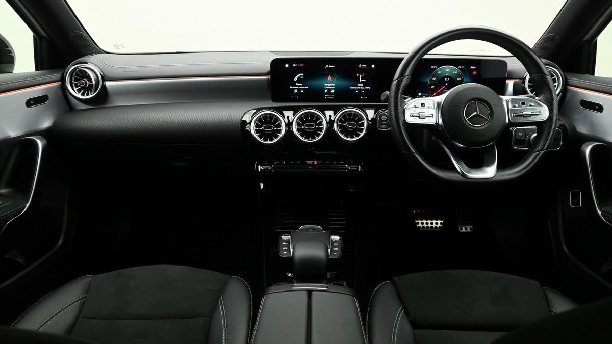 Mercedes-Benz A Class Image 14