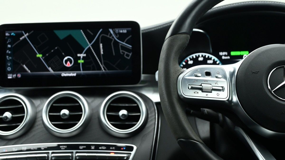 Mercedes-Benz C Class Image 15