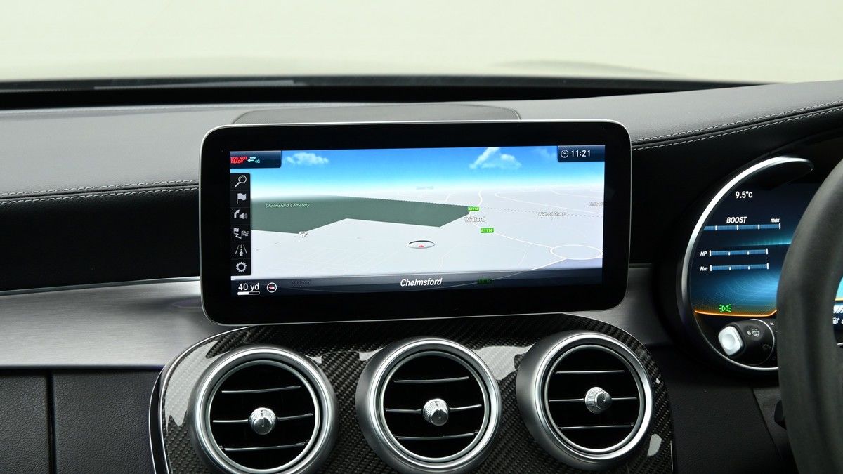 Mercedes-Benz C Class Image 11