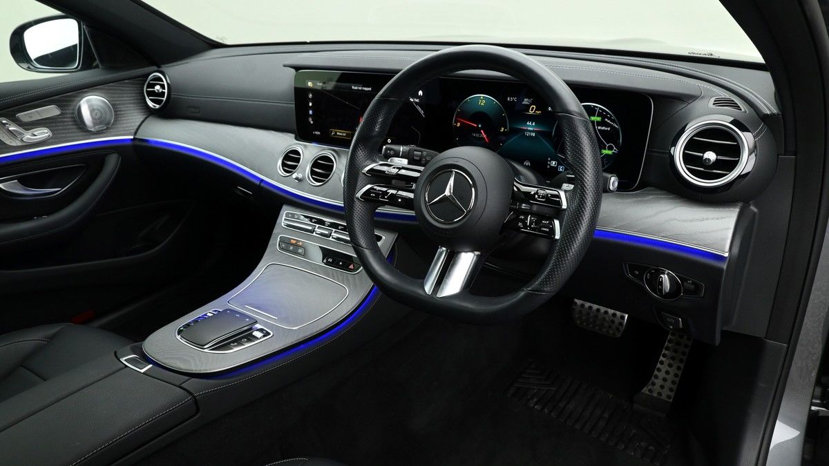 Mercedes-Benz E Class Image 3