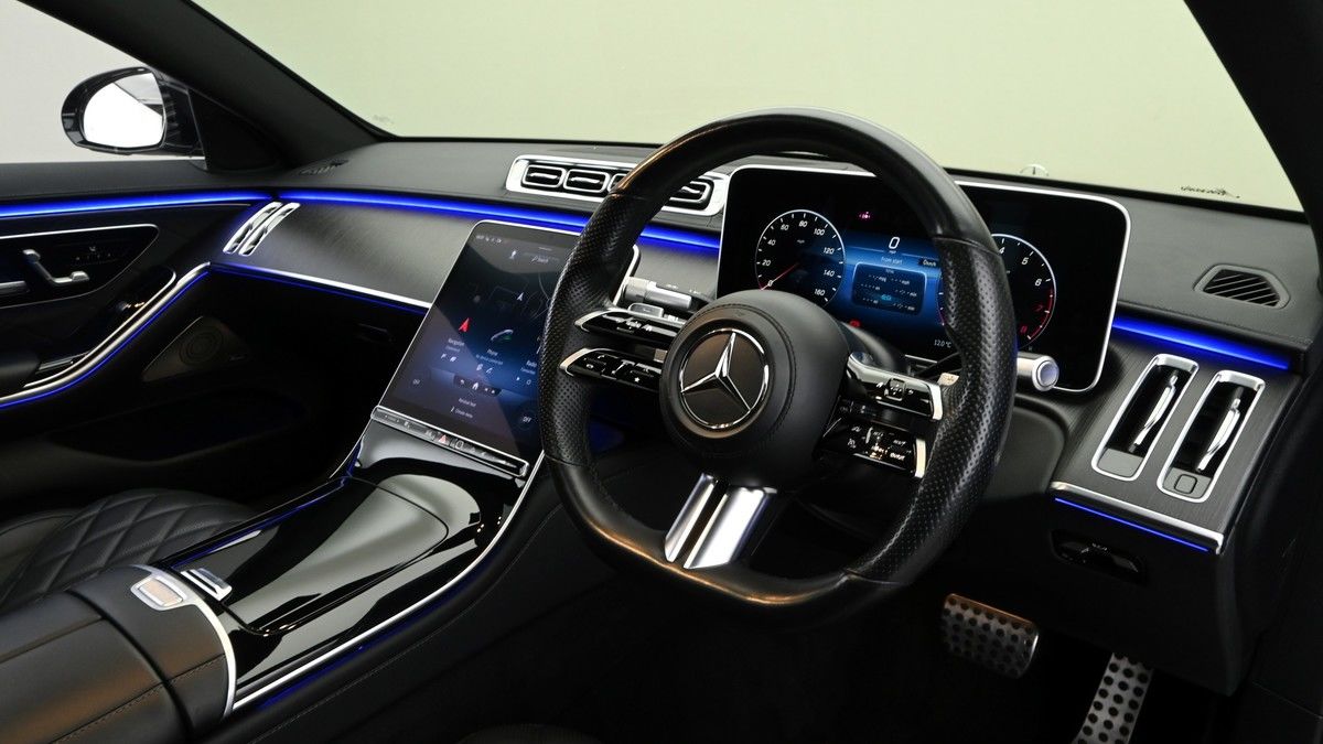 Mercedes-Benz S Class Image 3