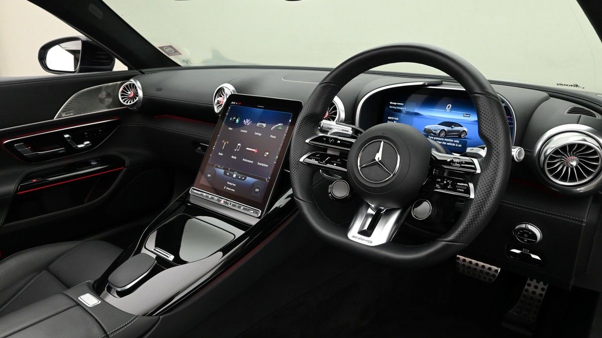 Mercedes-Benz SL Image 3