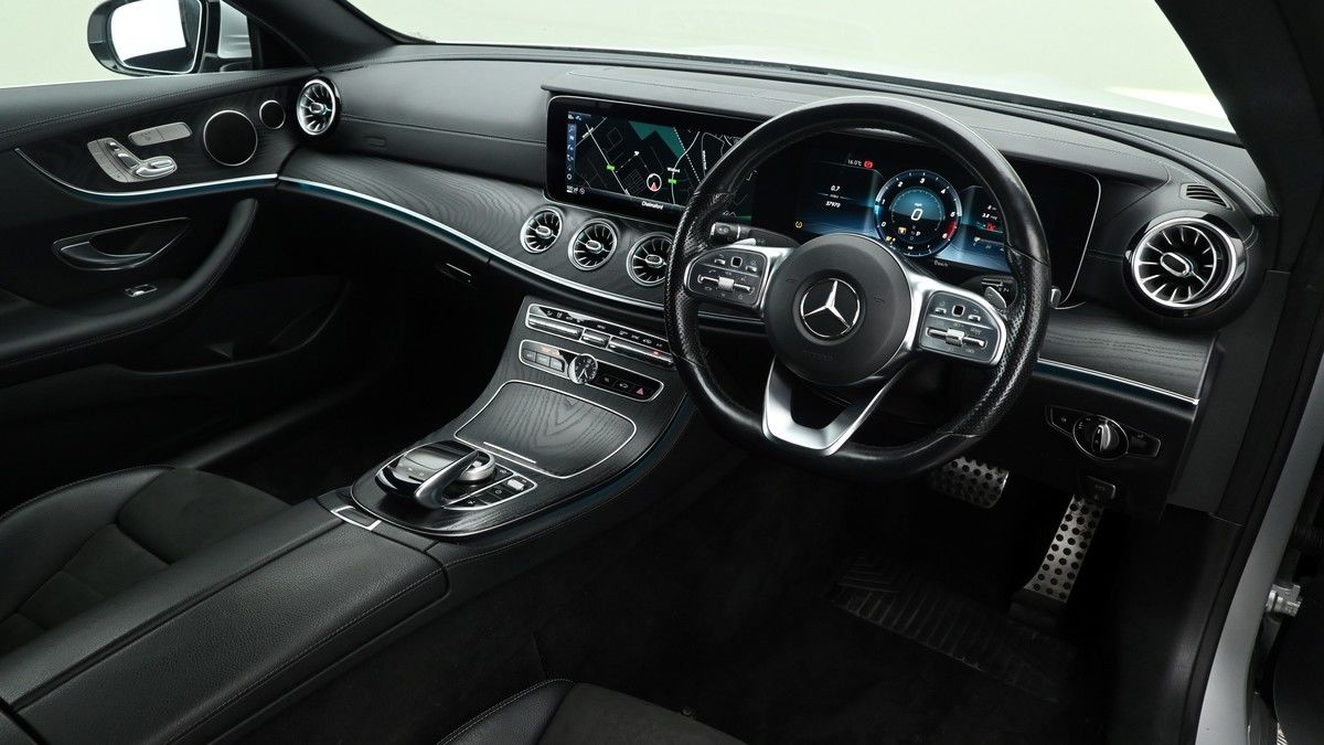 Mercedes-Benz E Class Image 2