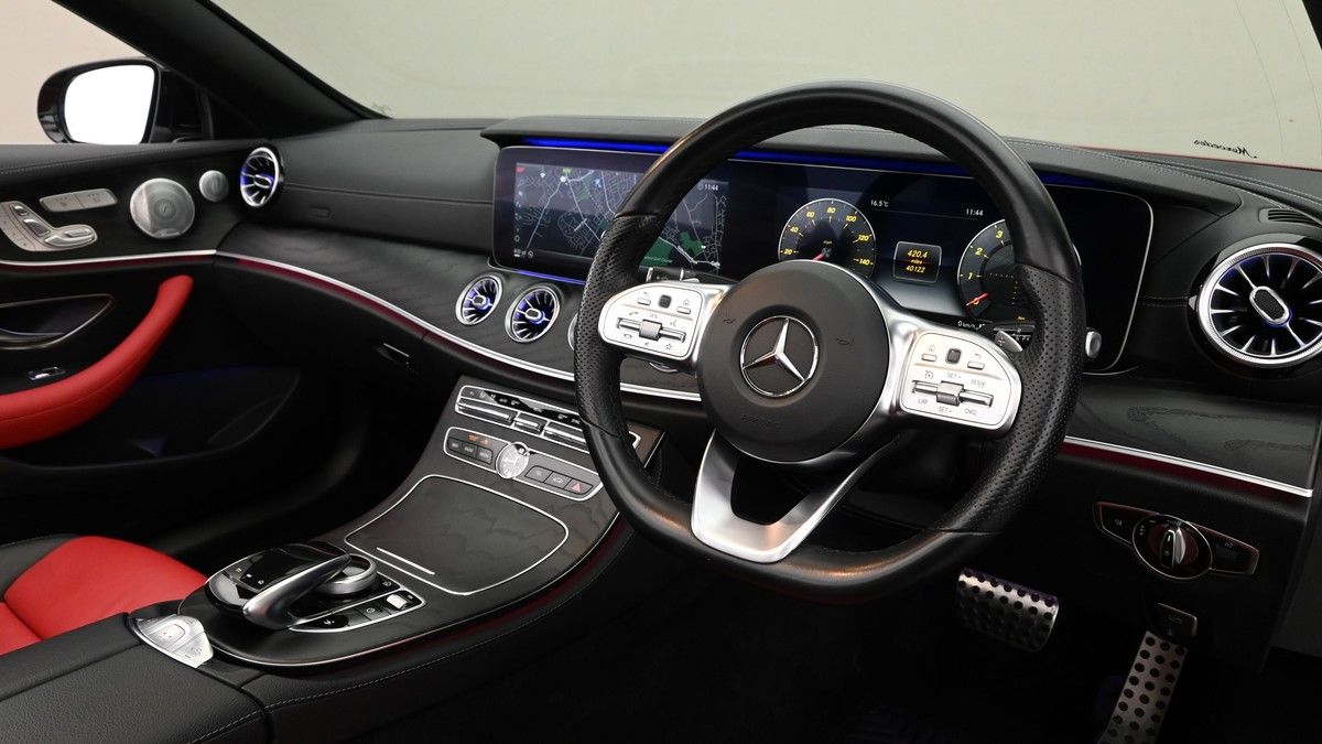 Mercedes-Benz E Class Image 3