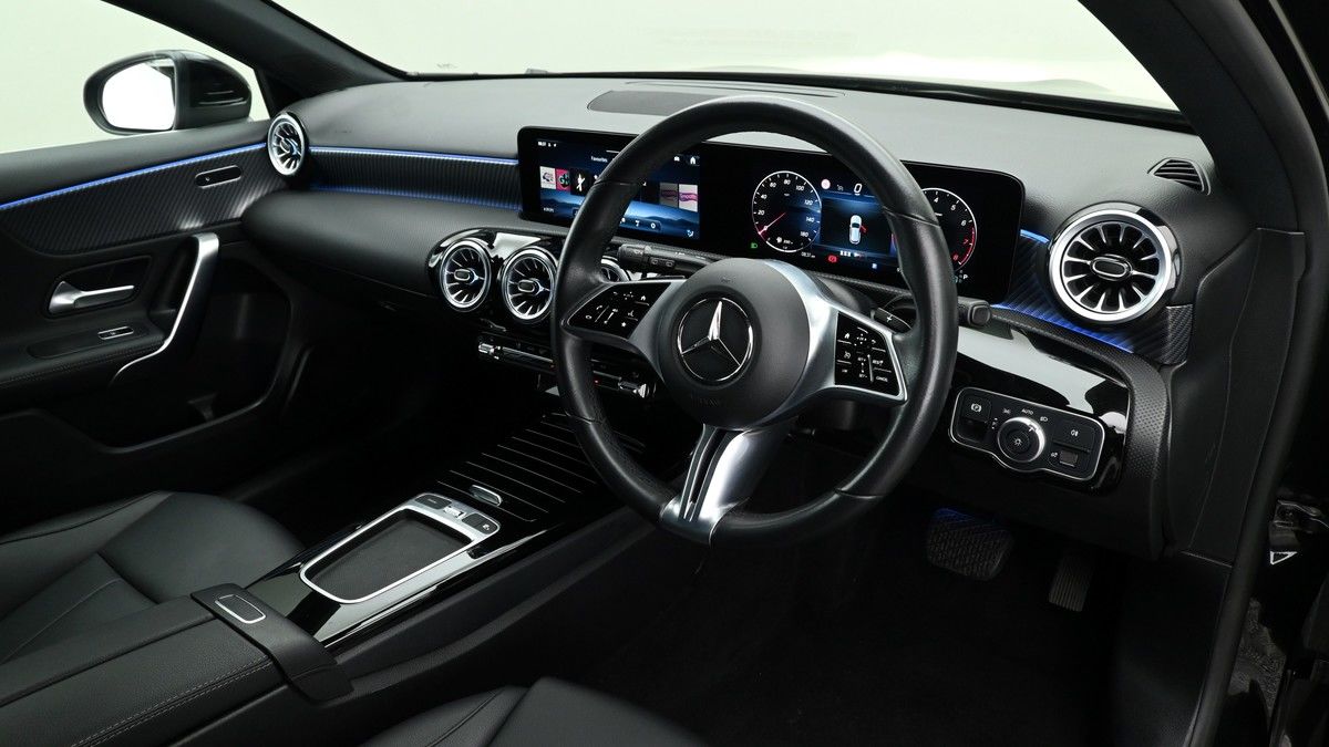 Mercedes-Benz A Class Image 3