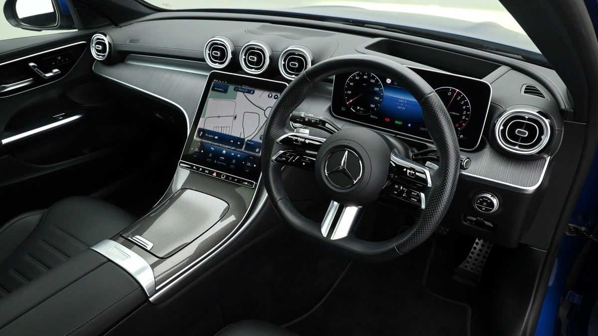 Mercedes-Benz C Class Image 3