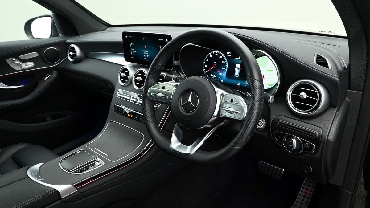 Mercedes-Benz GLC Image 3