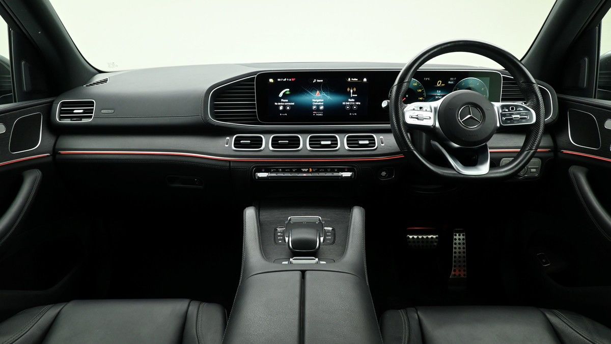 Mercedes-Benz GLE Image 14