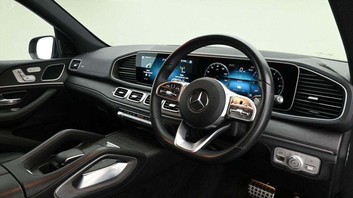 Mercedes-Benz GLE Image 3