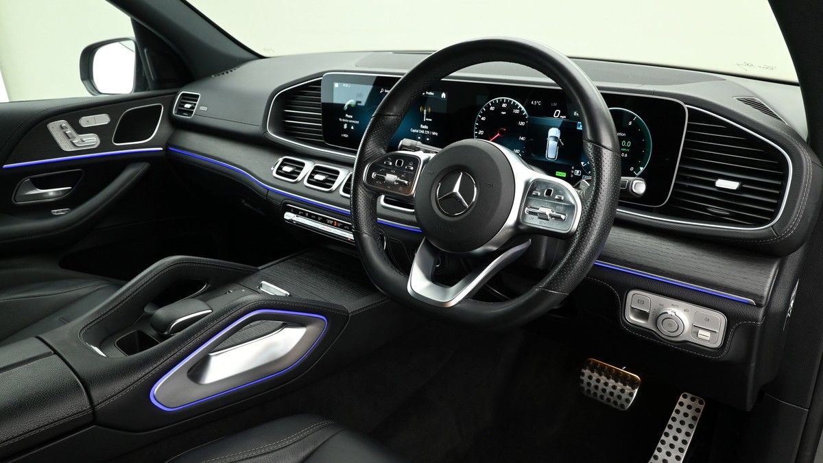 Mercedes-Benz GLE Image 3