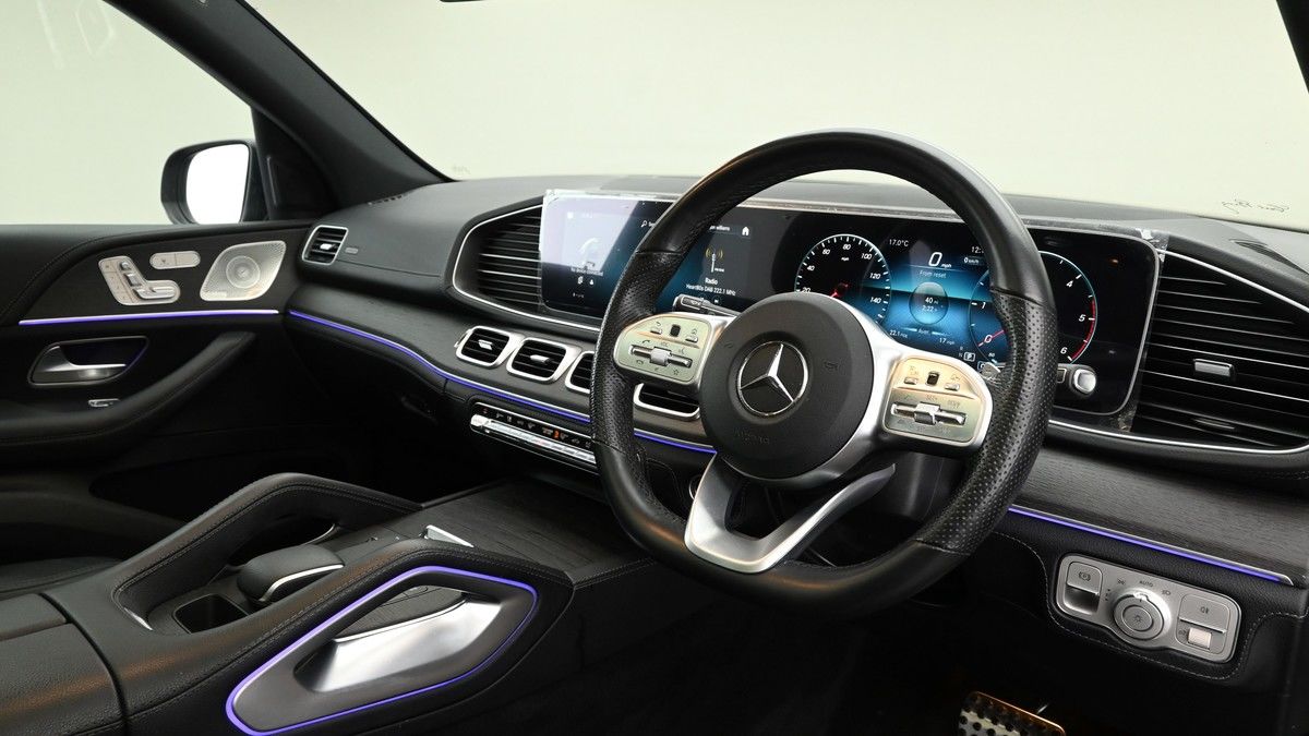 Mercedes-Benz GLE Image 3