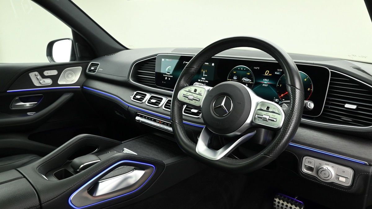 Mercedes-Benz GLE Image 3