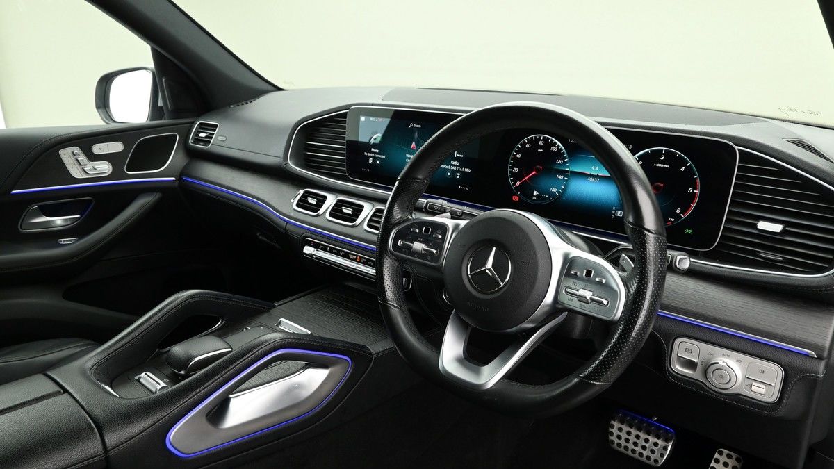 Mercedes-Benz GLE Image 3