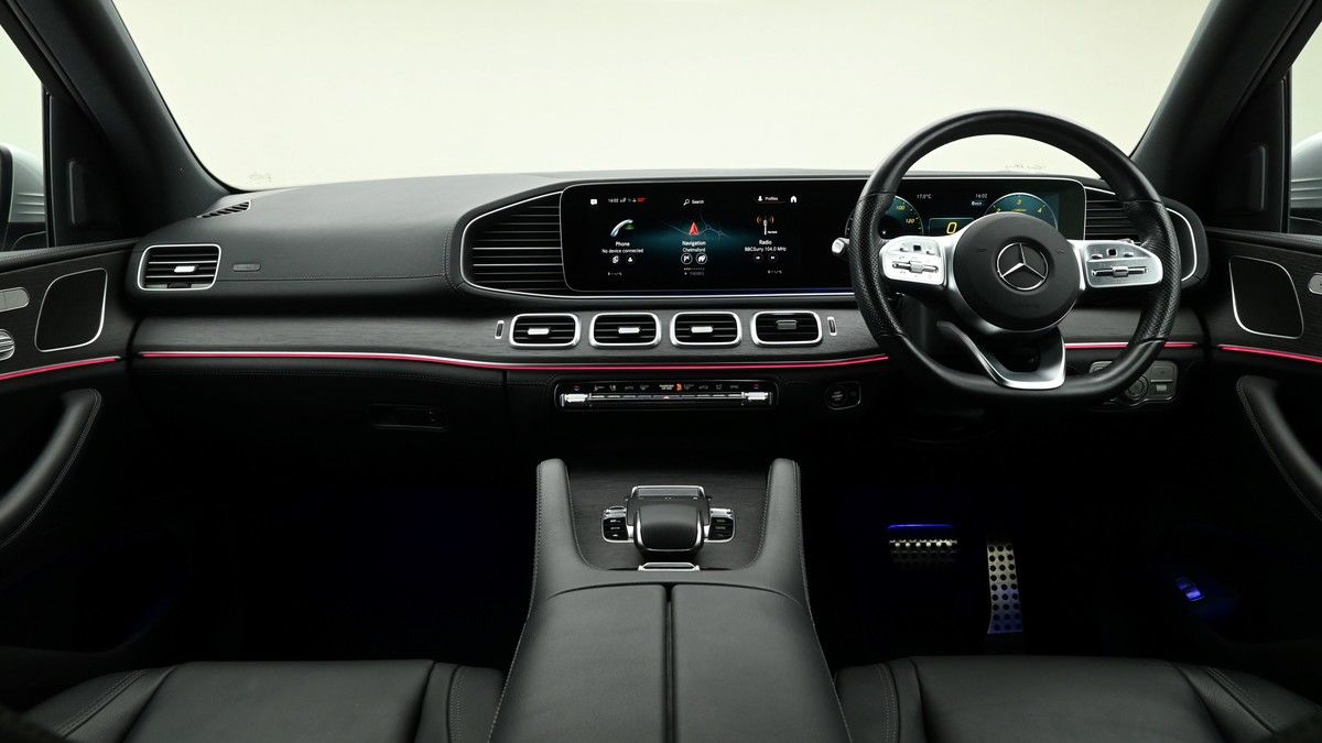 Mercedes-Benz GLE Image 14